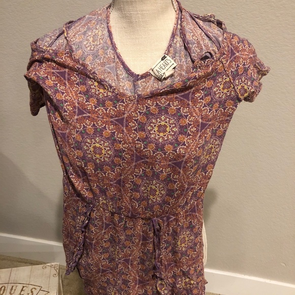 Blouses - Picture 13 of 16